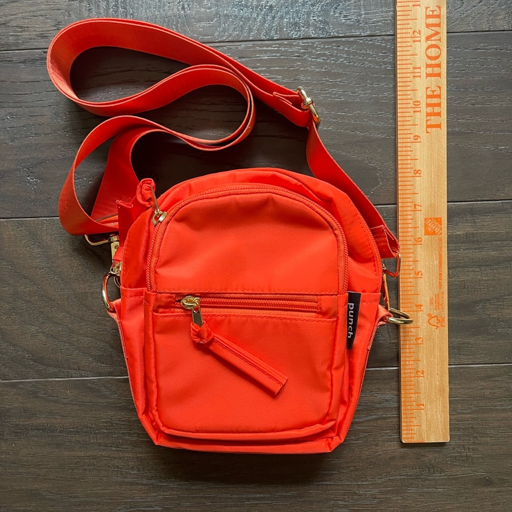 Punch Brand Over the Shoulder/ Crossbody/ Camera Bag Orange Like New! - Picture 5 of 5